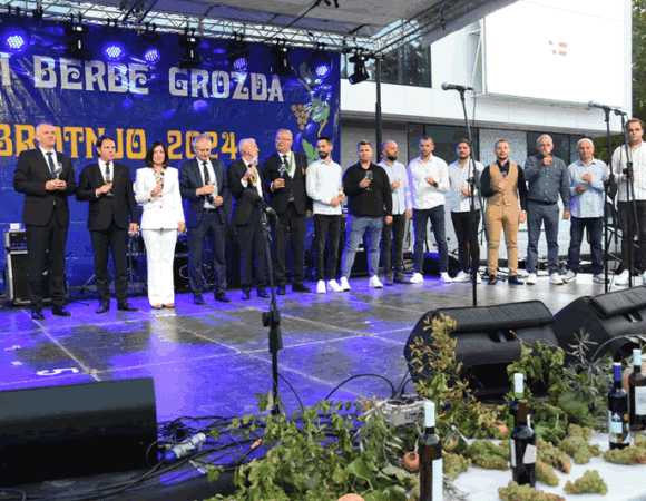 Održana 69. manifestacija„Dani berbe grožđa Brotnjo 2024.“